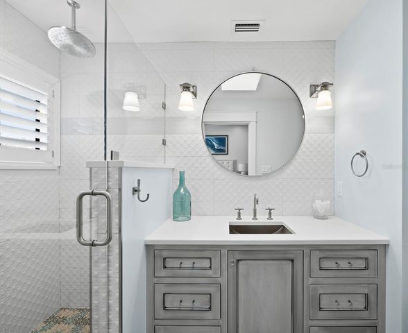 1918 HARBOURSIDE DRIVE 902, Longboat Key, FL 34228