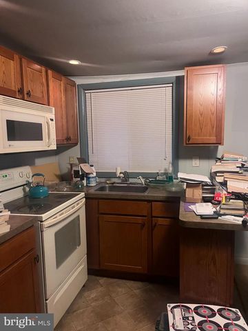220 E KING ST, Shippensburg, PA 17257