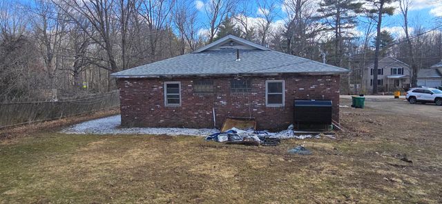 773 Salmon Falls Road, Rochester, NH 03868