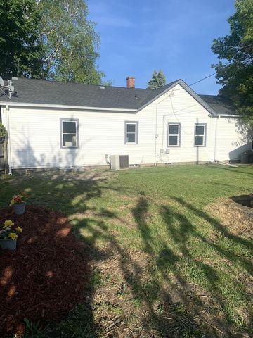 2040 Jay Eye See AVENUE, Racine, WI 53403