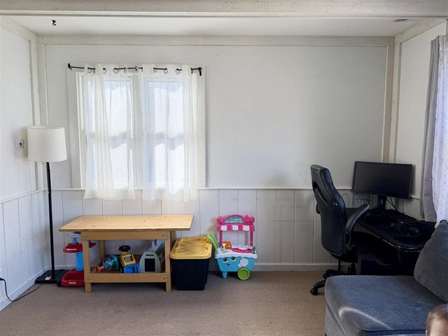 1001 Ferley Street, Lansing, MI 48911