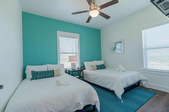 11642 Sea Butterfly, Galveston, TX 77554