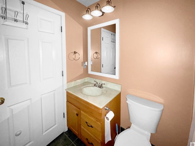 102 Meadowlark Rd, Princeton, KY 42445