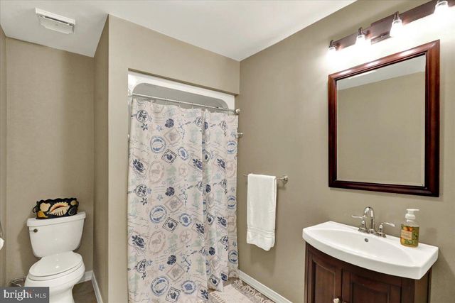 8 TUDOR CT, Mohnton, PA 19540