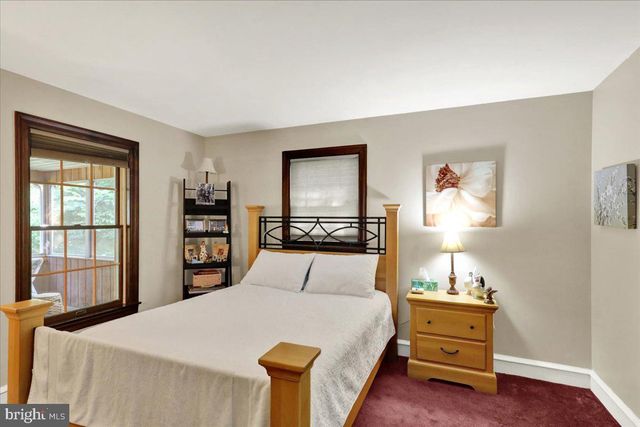 8 TUDOR CT, Mohnton, PA 19540