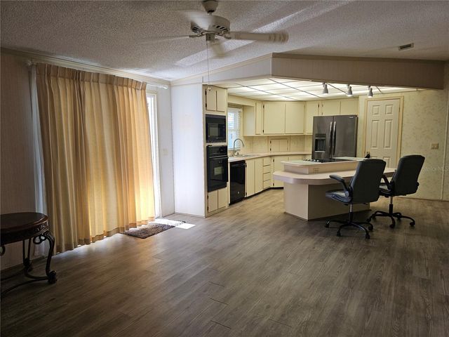 101 DOLPHIN DRIVE N, Oldsmar, FL 34677