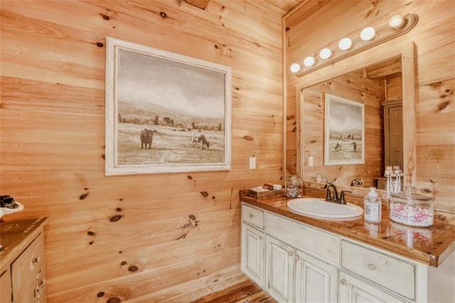 226 Vinson Mountain Road, Rockmart, GA 30153