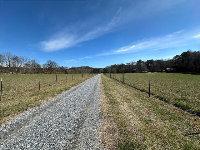 226 Vinson Mountain Road, Rockmart, GA 30153