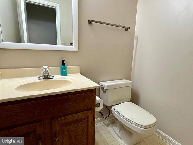 23124 AUTUMN LEAF WAY, California, MD 20619