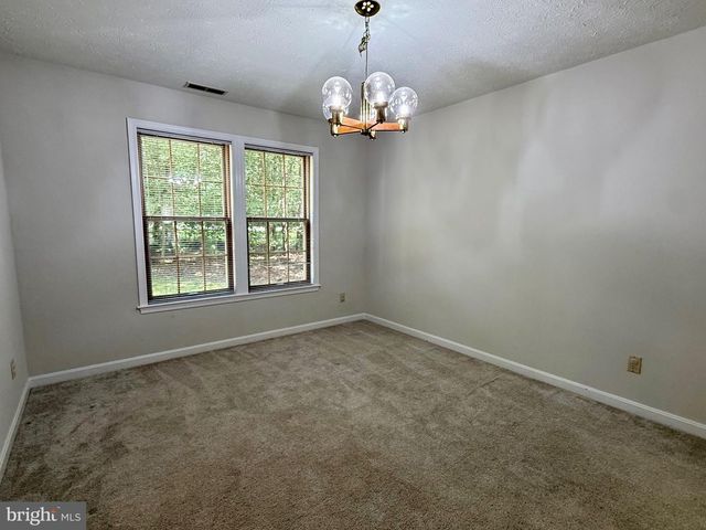 23124 AUTUMN LEAF WAY, California, MD 20619