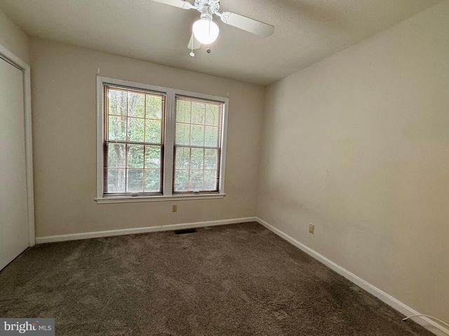 23124 AUTUMN LEAF WAY, California, MD 20619