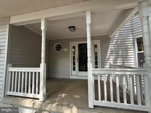 23124 AUTUMN LEAF WAY, California, MD 20619