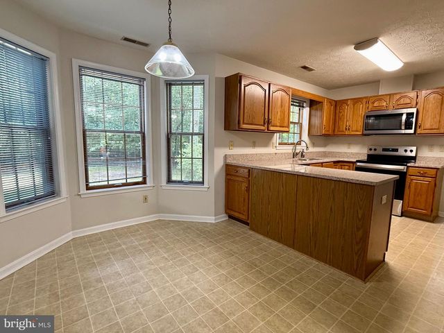 23124 AUTUMN LEAF WAY, California, MD 20619