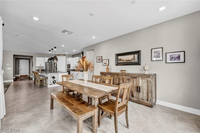 10912 Gardenova Avenue, Las Vegas, NV 89166