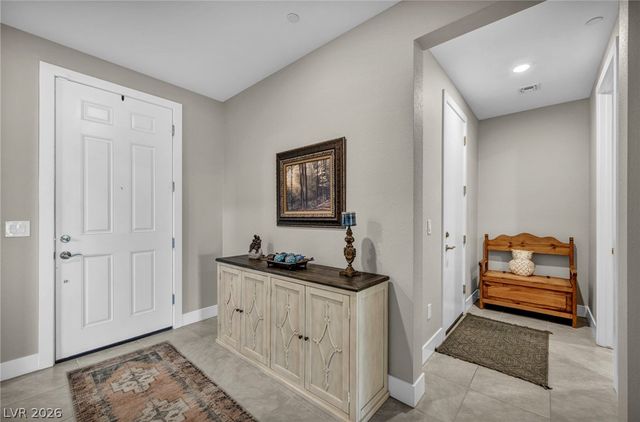 10912 Gardenova Avenue, Las Vegas, NV 89166