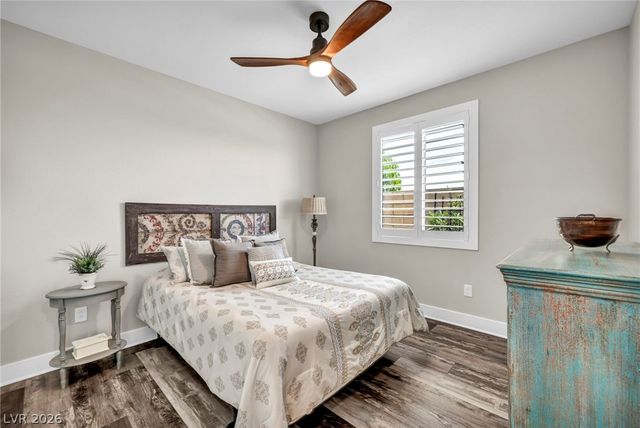 10912 Gardenova Avenue, Las Vegas, NV 89166