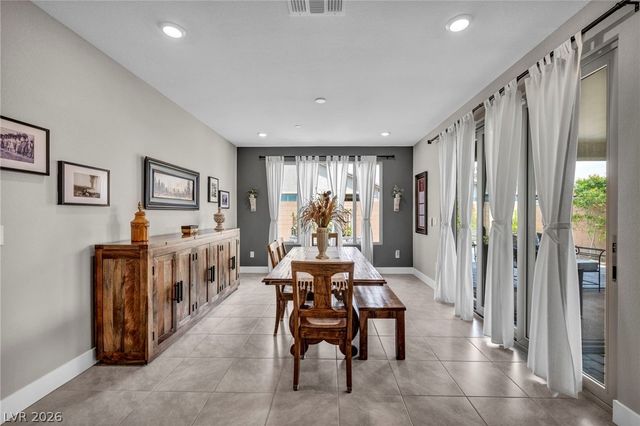 10912 Gardenova Avenue, Las Vegas, NV 89166