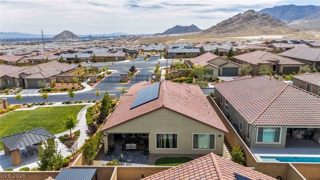 10912 Gardenova Avenue, Las Vegas, NV 89166