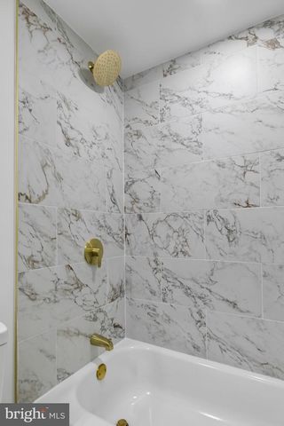 21 E SILVER ST, Philadelphia, PA 19134