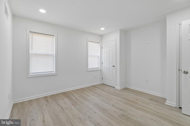 21 E SILVER ST, Philadelphia, PA 19134