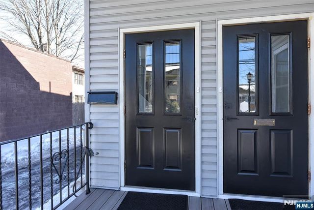 383 Lafayette Avenue 2nd floor, Hawthorne, NJ 07506