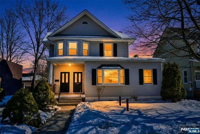 383 Lafayette Avenue 2nd floor, Hawthorne, NJ 07506