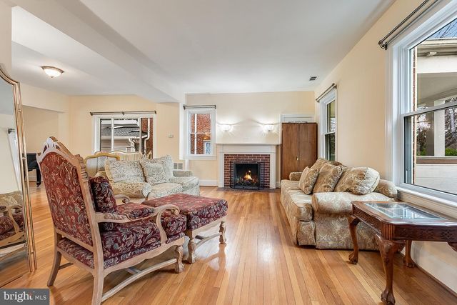 4604 NOTTINGHAM DR, Chevy Chase, MD 20815