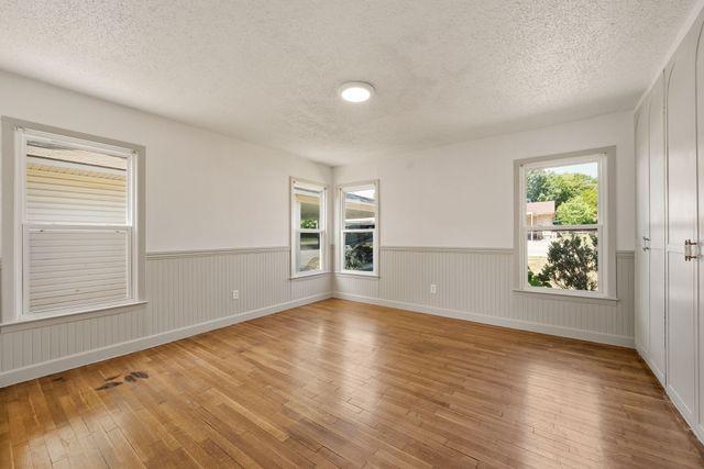 3608 Katrine Street, Haltom City, TX 76117