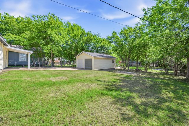 3608 Katrine Street, Haltom City, TX 76117
