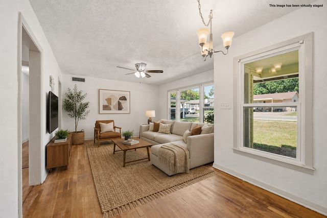 3608 Katrine Street, Haltom City, TX 76117
