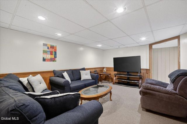 798 Westmoreland Drive, Niskayuna, NY 12309