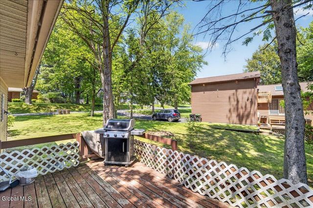 798 Westmoreland Drive, Niskayuna, NY 12309
