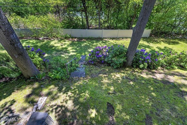 798 Westmoreland Drive, Niskayuna, NY 12309