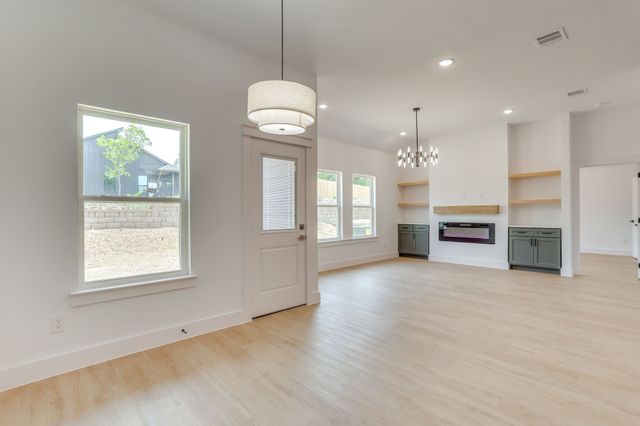 5225 Humbert Avenue, Fort Worth, TX 76107