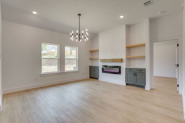 5225 Humbert Avenue, Fort Worth, TX 76107