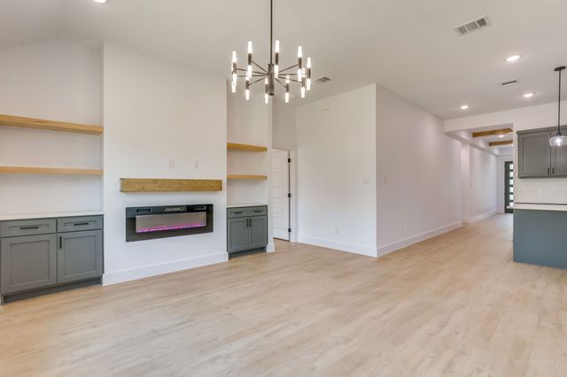 5225 Humbert Avenue, Fort Worth, TX 76107