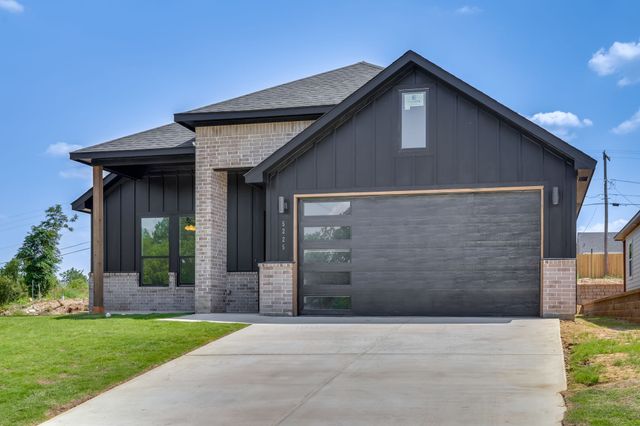 5225 Humbert Avenue, Fort Worth, TX 76107
