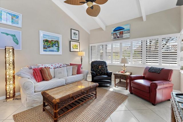 500 PARK BOULEVARD S 11, Venice, FL 34285