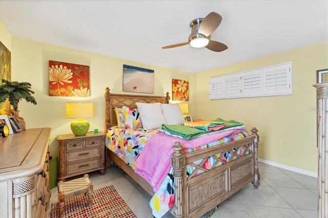 500 PARK BOULEVARD S 11, Venice, FL 34285