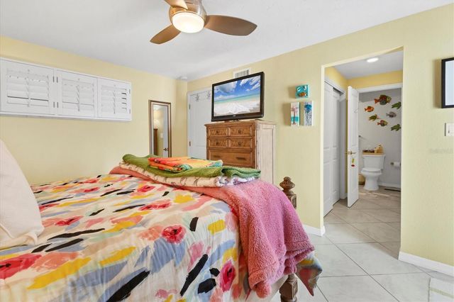 500 PARK BOULEVARD S 11, Venice, FL 34285