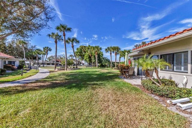 500 PARK BOULEVARD S 11, Venice, FL 34285
