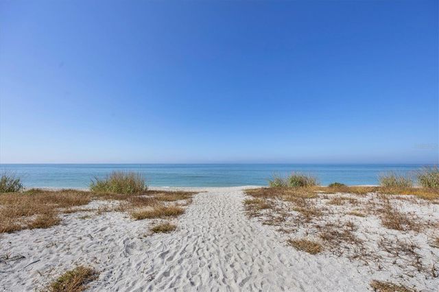 500 PARK BOULEVARD S 11, Venice, FL 34285