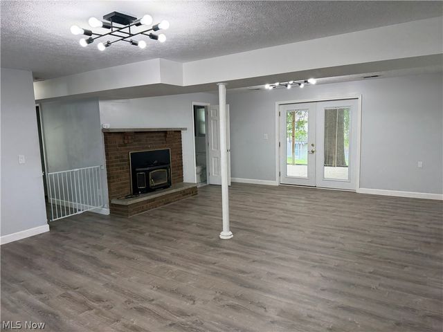 122 Oak Drive, Parkersburg, WV 26104