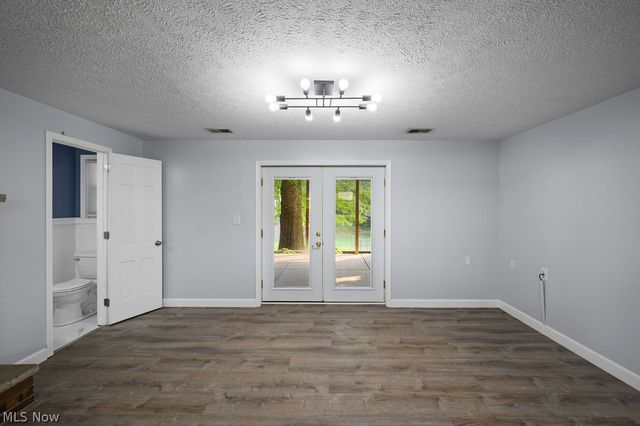 122 Oak Drive, Parkersburg, WV 26104