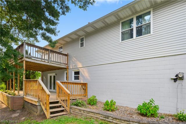 122 Oak Drive, Parkersburg, WV 26104