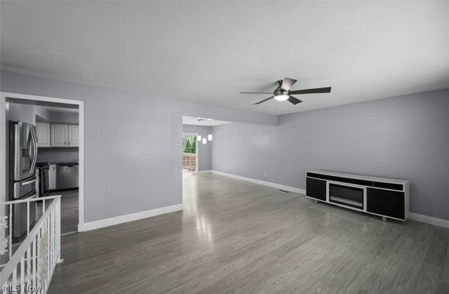 122 Oak Drive, Parkersburg, WV 26104