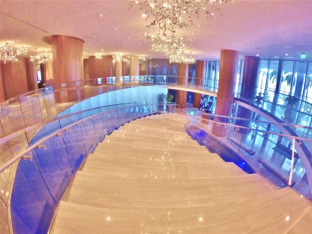 488 NE 18th St 2001, Miami, FL 33132