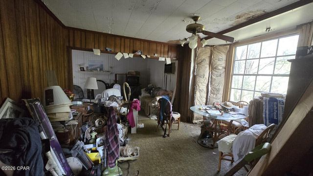 4322 Deering Street, Marianna, FL 32446