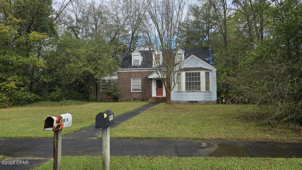 4322 Deering Street, Marianna, FL 32446