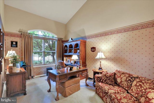 4 ASHBRIDGE CT, Collegeville, PA 19426